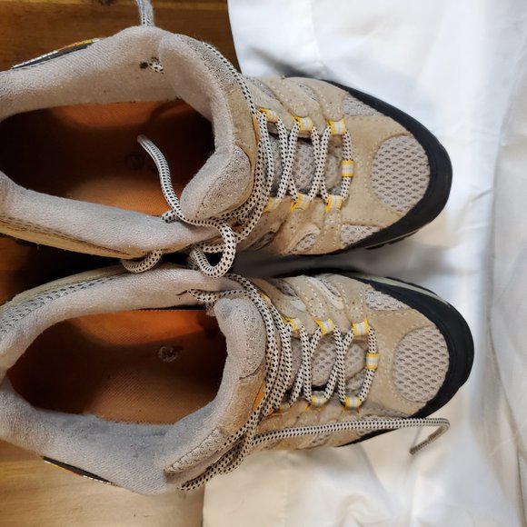 Merrell Vibram Continuum hiking shoes - Picture 12 of 13